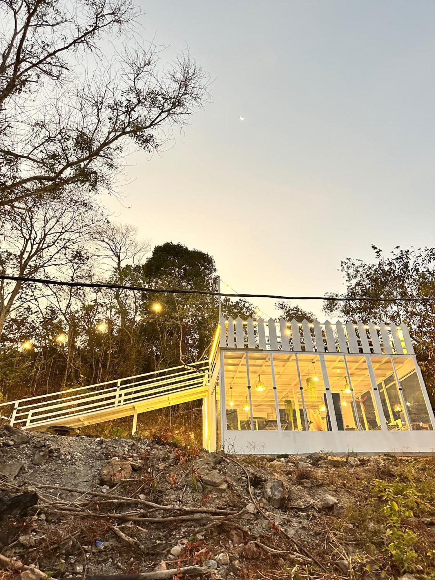 加央 Gunung Medan Glamping & Cafe酒店 外观 照片